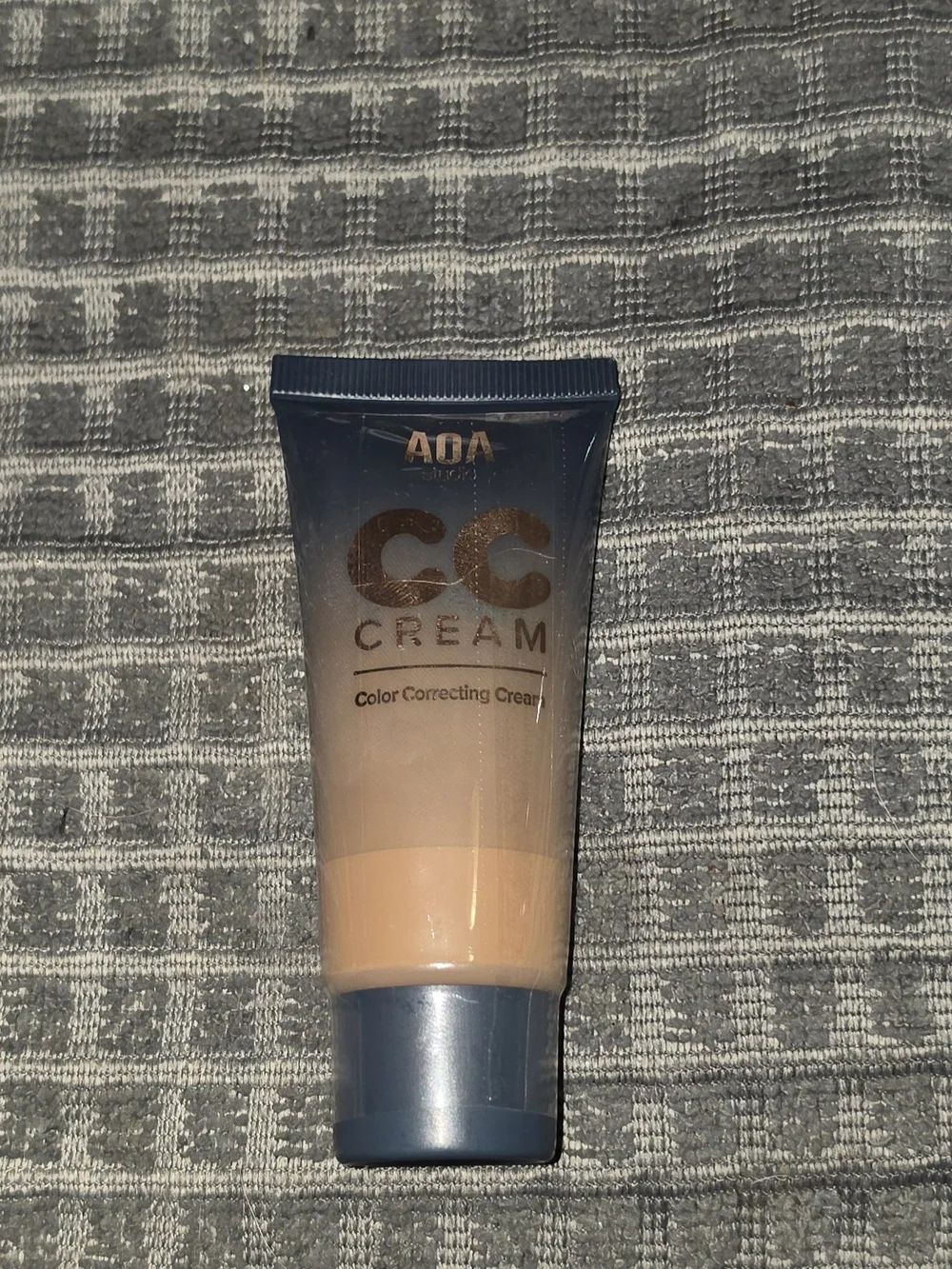 AOA Studio CC Cream Color Correcting Cream - Light 1fl Oz BNIB